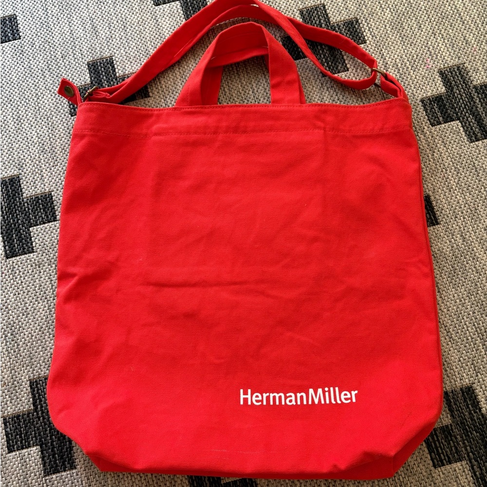 BAGGU Herman Miller Red Messenger Bag with Durable Design